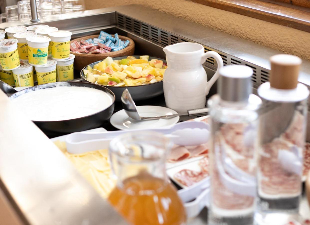 Domaine De L'Adoux Hotel Montclar  Eksteriør billede