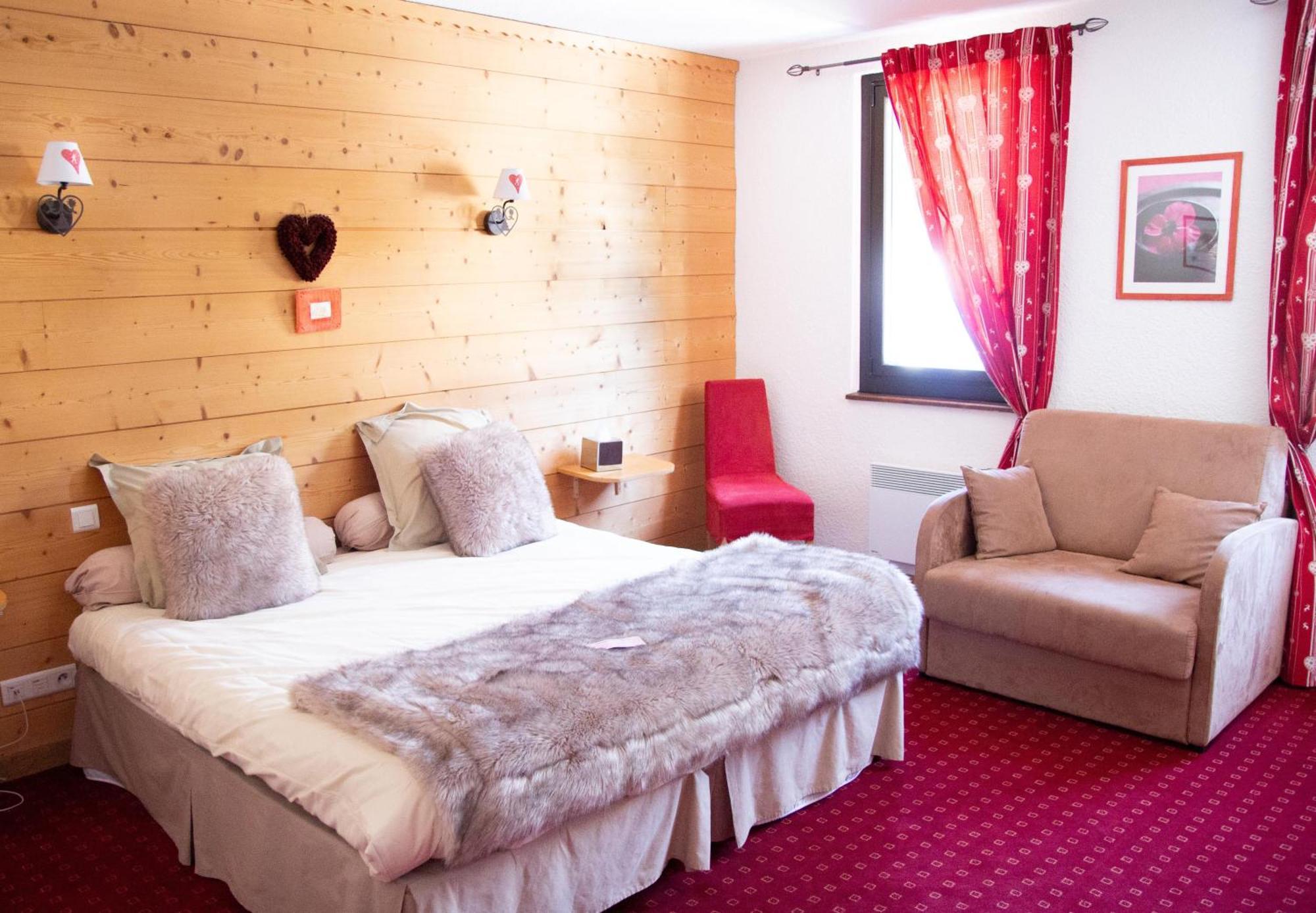 Domaine De L'Adoux Hotel Montclar  Eksteriør billede