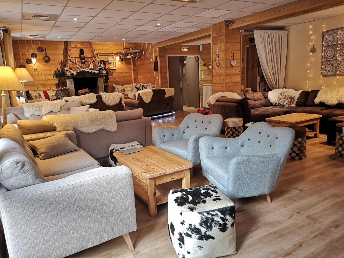 Domaine De L'Adoux Hotel Montclar  Eksteriør billede