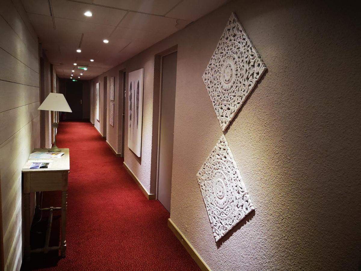Domaine De L'Adoux Hotel Montclar  Eksteriør billede